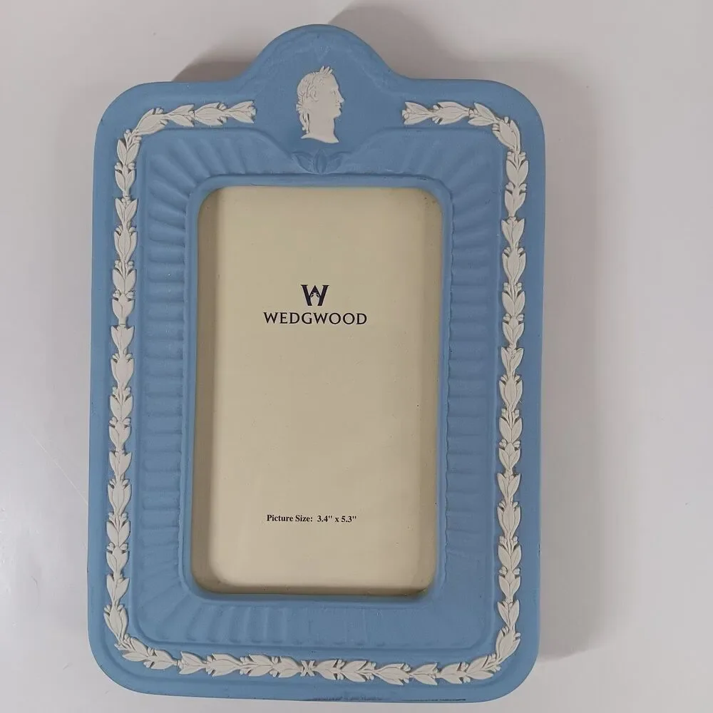 Wedgwood Jasperware Picture Frame 3.4